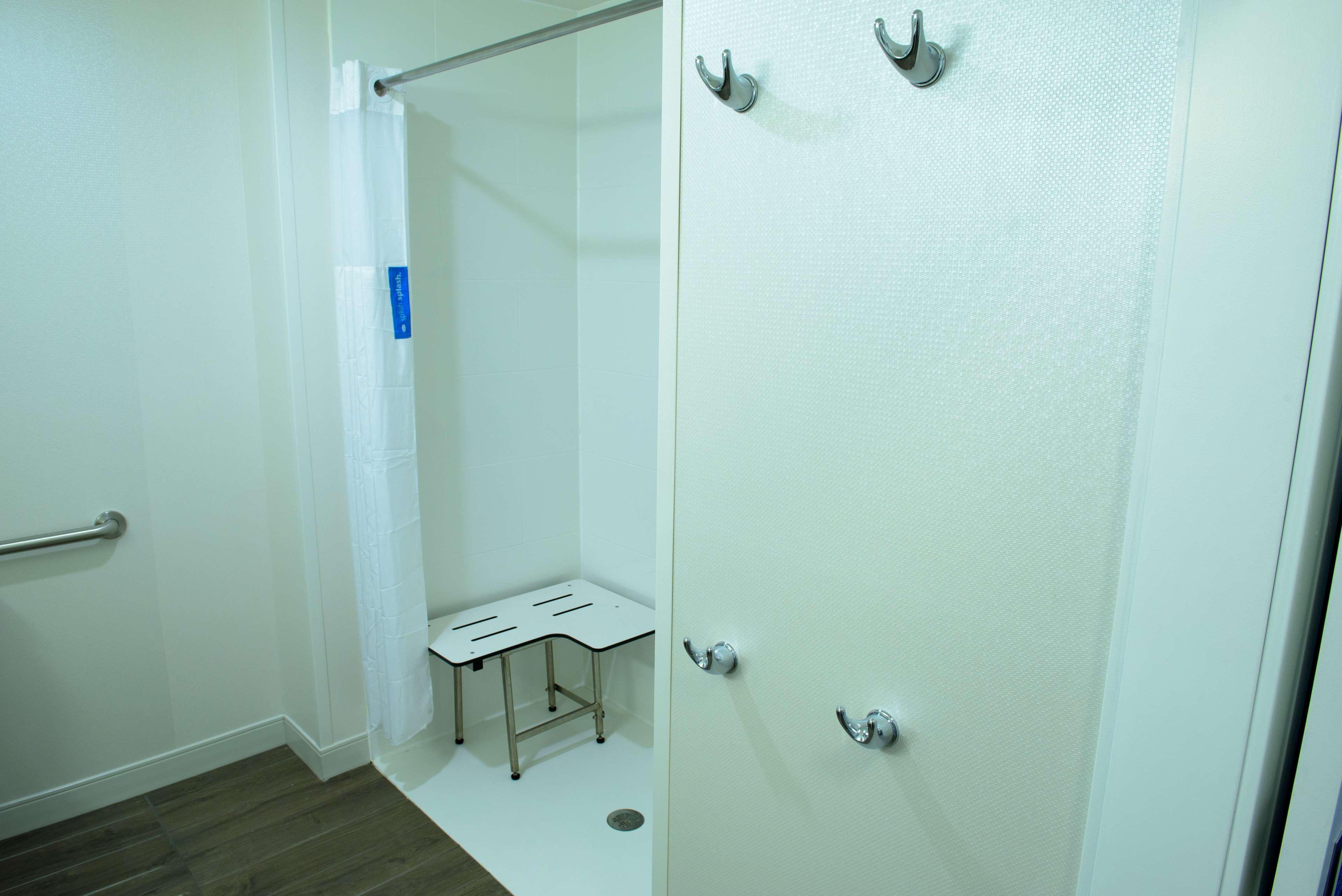 Hampton Inn & Suites Бей Сити Екстериор снимка