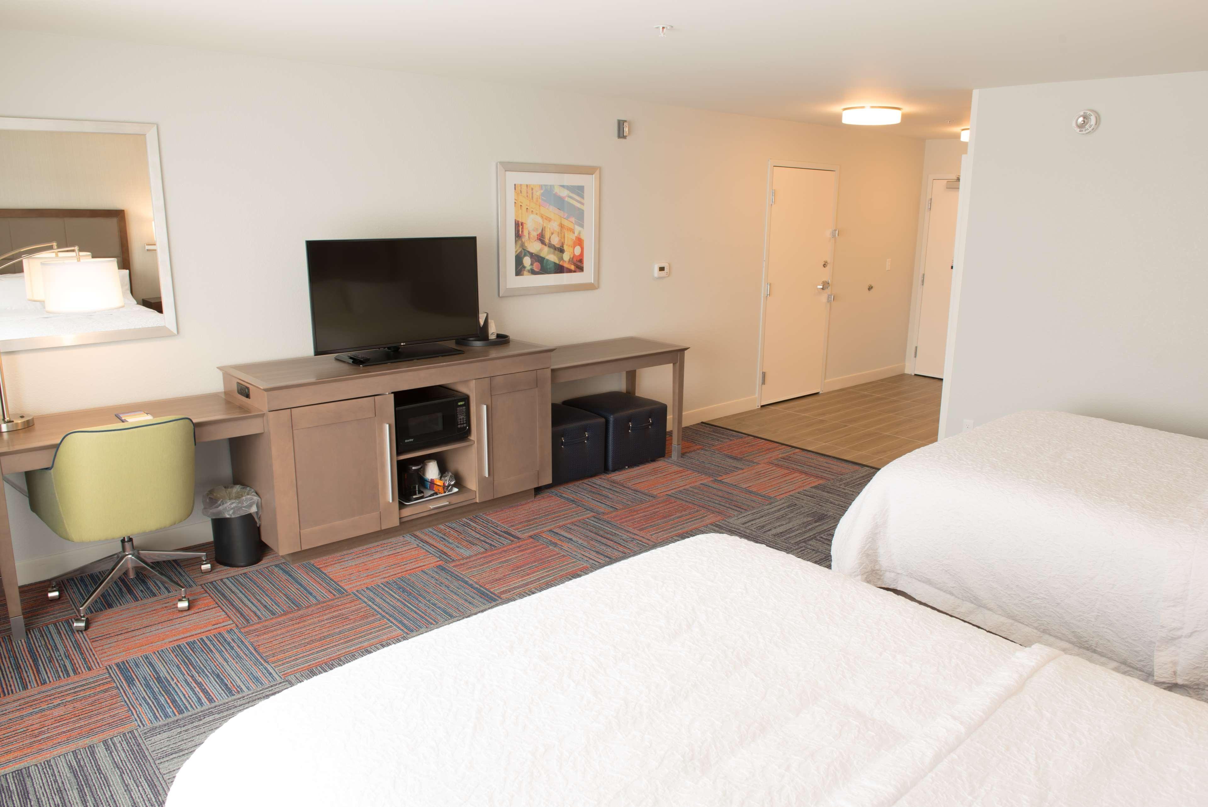 Hampton Inn & Suites Бей Сити Екстериор снимка
