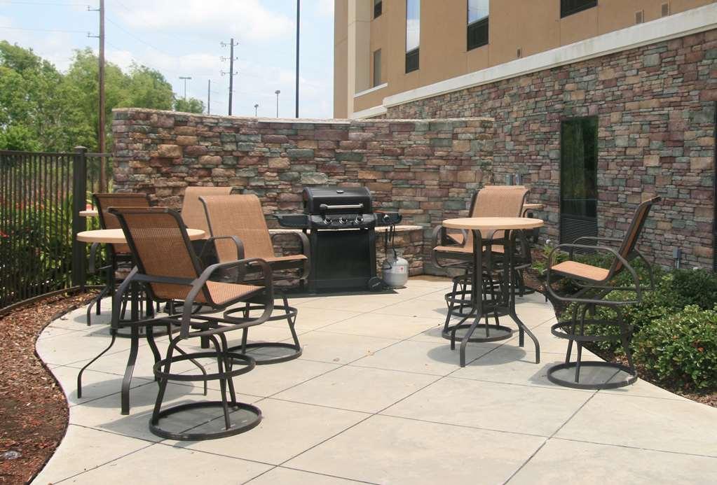 Hampton Inn & Suites Бей Сити Съоръжения снимка