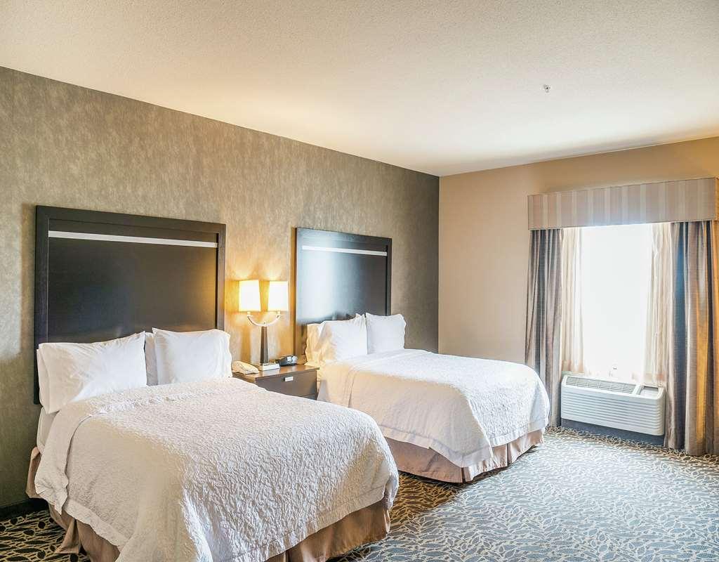 Hampton Inn & Suites Бей Сити Стая снимка